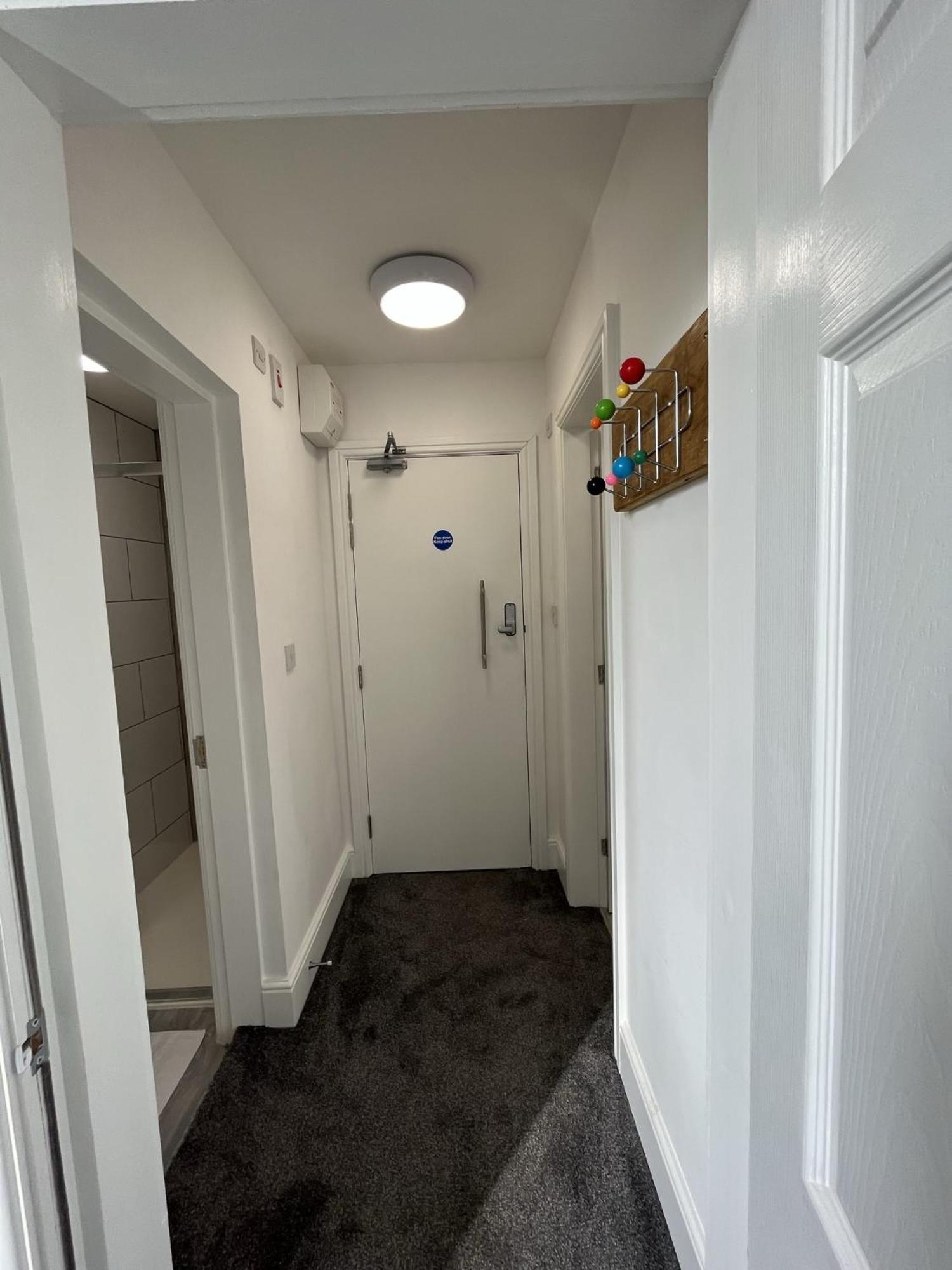 Modern 1 Bed Studios For Comfy Stay In Preston Экстерьер фото